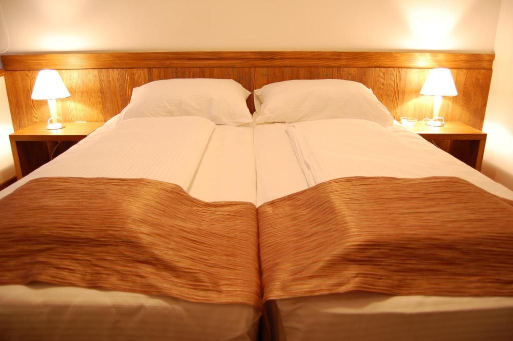 Garni Hotel Konak Sarajevo Room photo